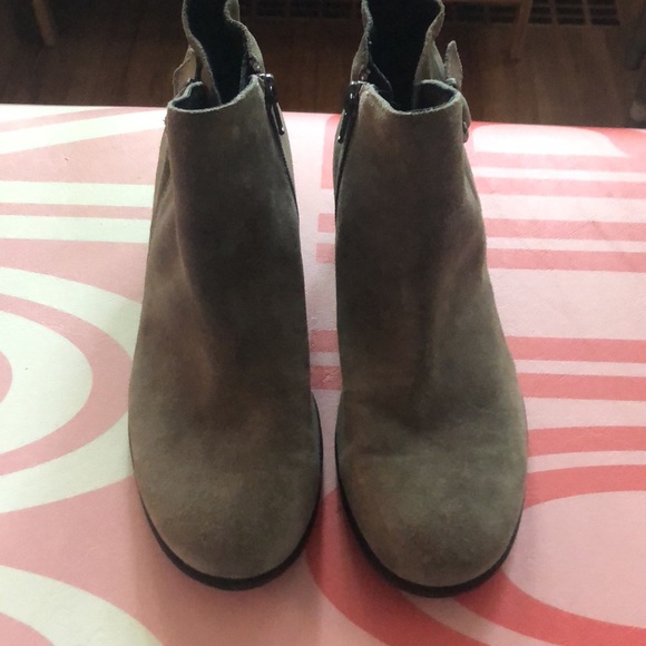 Born Greige Booties Ankle Boots - Picture 2 of 6